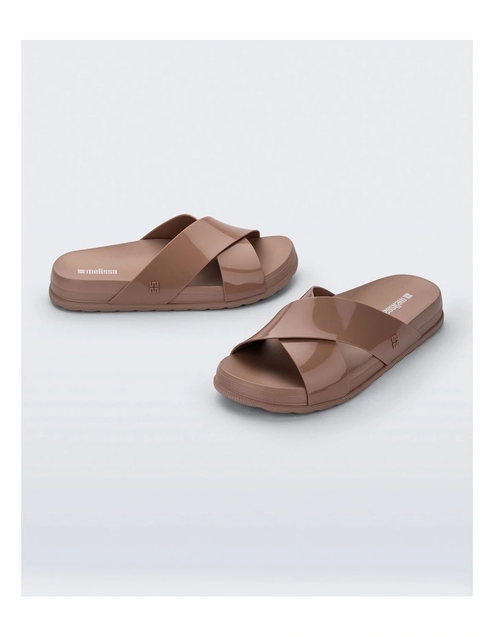 Cozy Slide Ii in Brown image 3