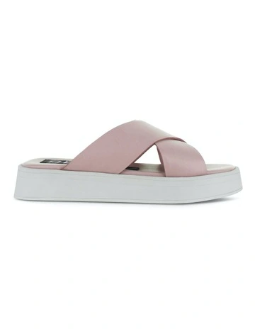 Pippi I Flat Sandals in Pink