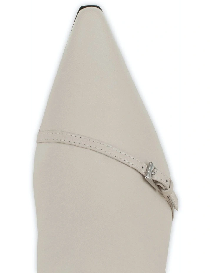 Felix Ankle Boots in White image 5