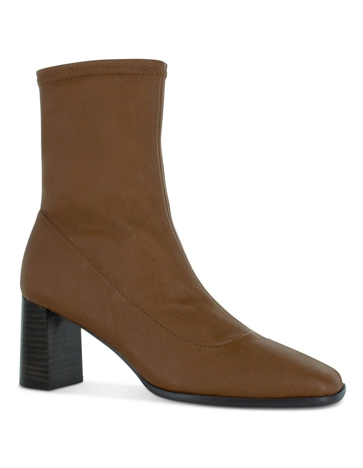 Elsie II Ankle Boots in Brown image 7