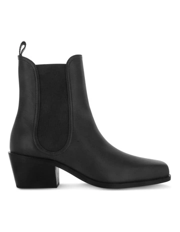 Kristen I Ankle Boots in Ebony