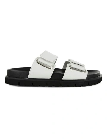 Isabella II Slip-On Sandals in Ivory