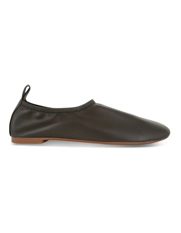 Chocolate colour