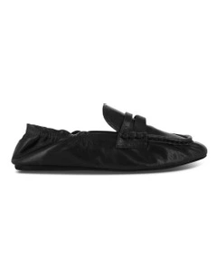 Astro I Loafers in Black