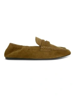 Astro II Loafers in Caramel