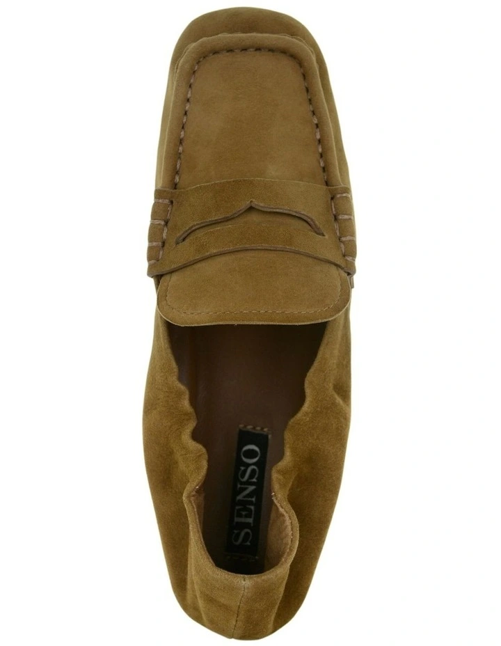 Astro II Loafers in Caramel image 4