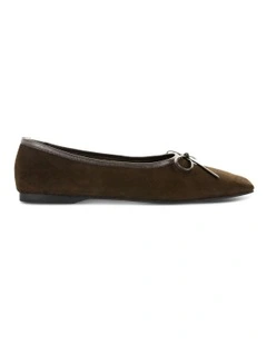 Becca IV Shoe in Chocolate