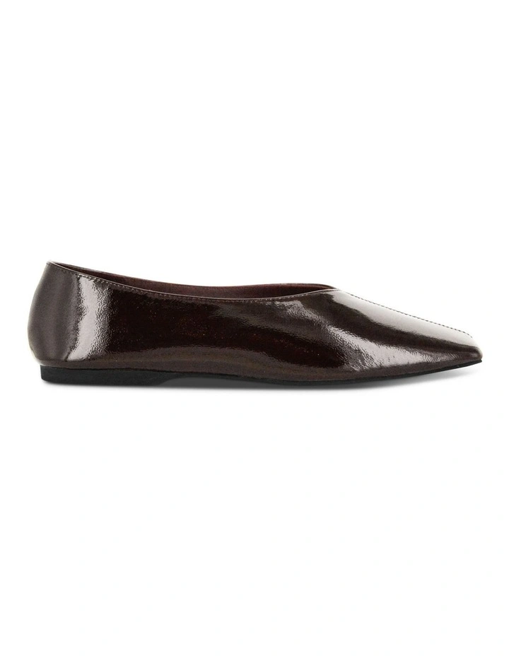 Brynn II Shoe in Burgundy image 1