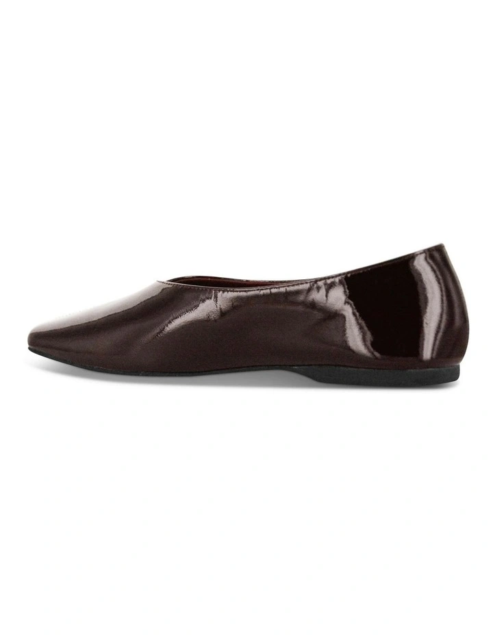 Brynn II Shoe in Burgundy image 3