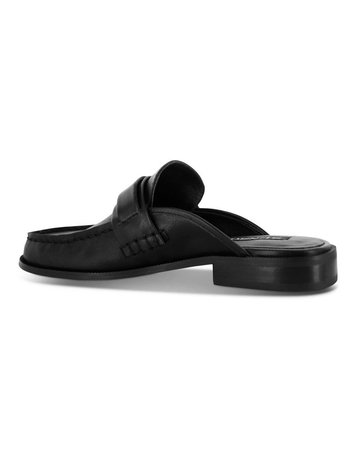 Claudy Shoe in Black image 3
