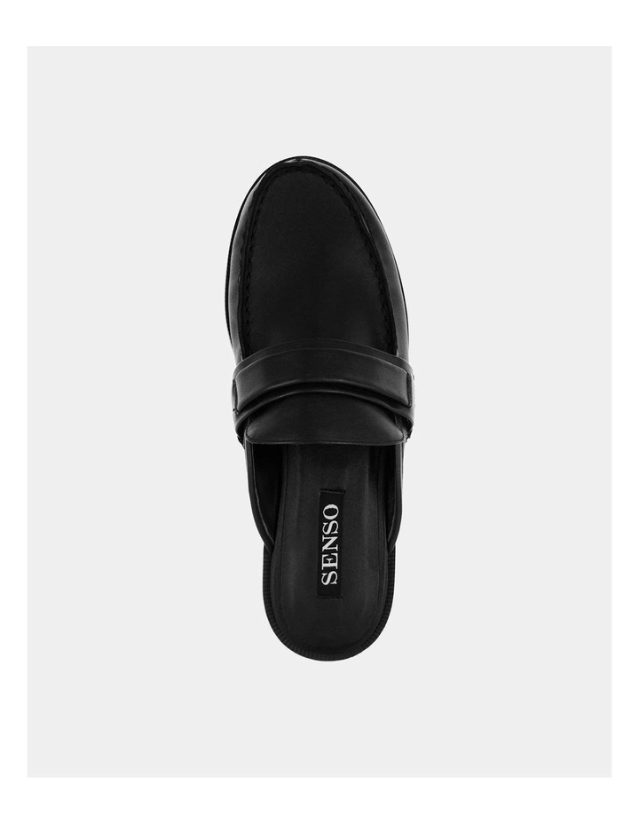 Claudy Shoe in Black image 5