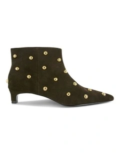Harlan II Ankle Boots in Chocolate