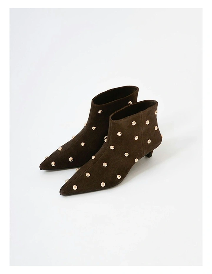 Harlan II Ankle Boots in Chocolate image 5