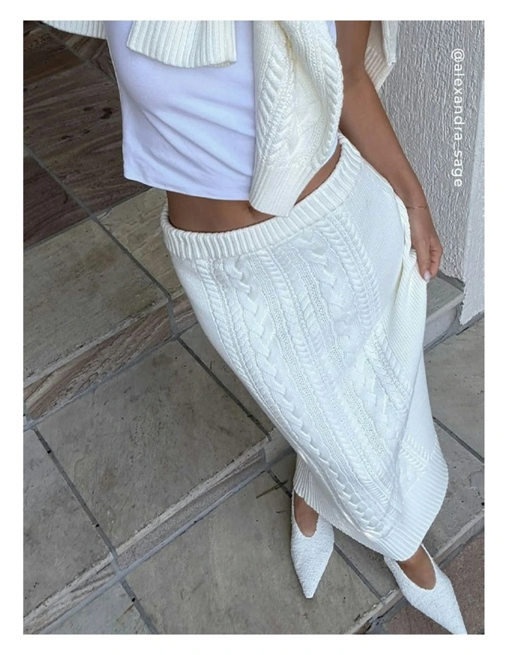 Hayden II Heeled Mule in Ivory image 7