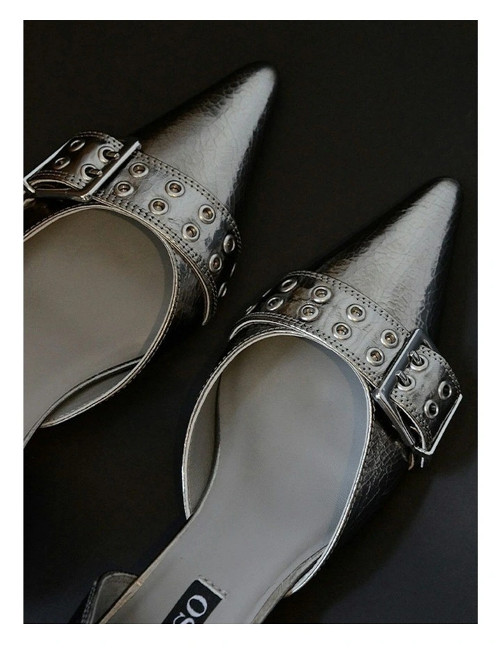 Hilda II Leather Kitten Heel Shoe in Silver image 6
