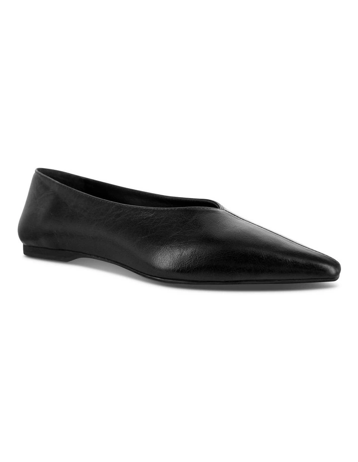 Kallum I Ballet Flat in Black image 2