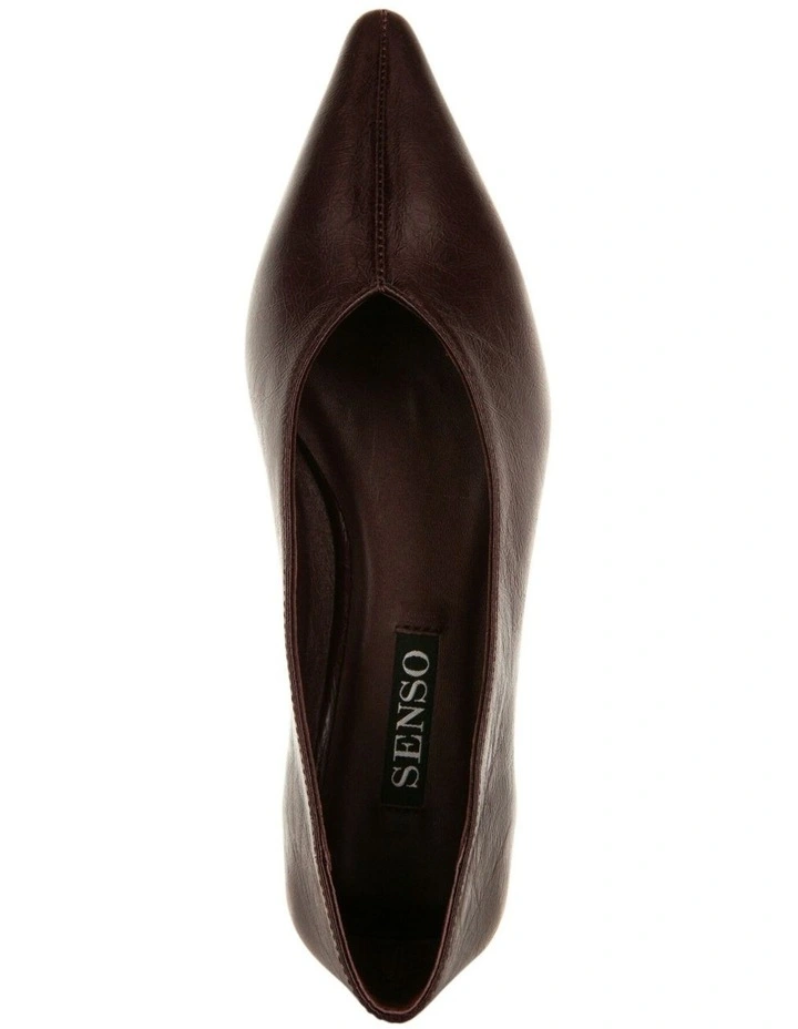Kallum II Ballet Flat in Red image 4