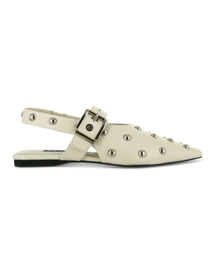 Kingston II Flat in Cream image 1