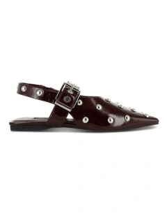 Kingston III Flat in Red