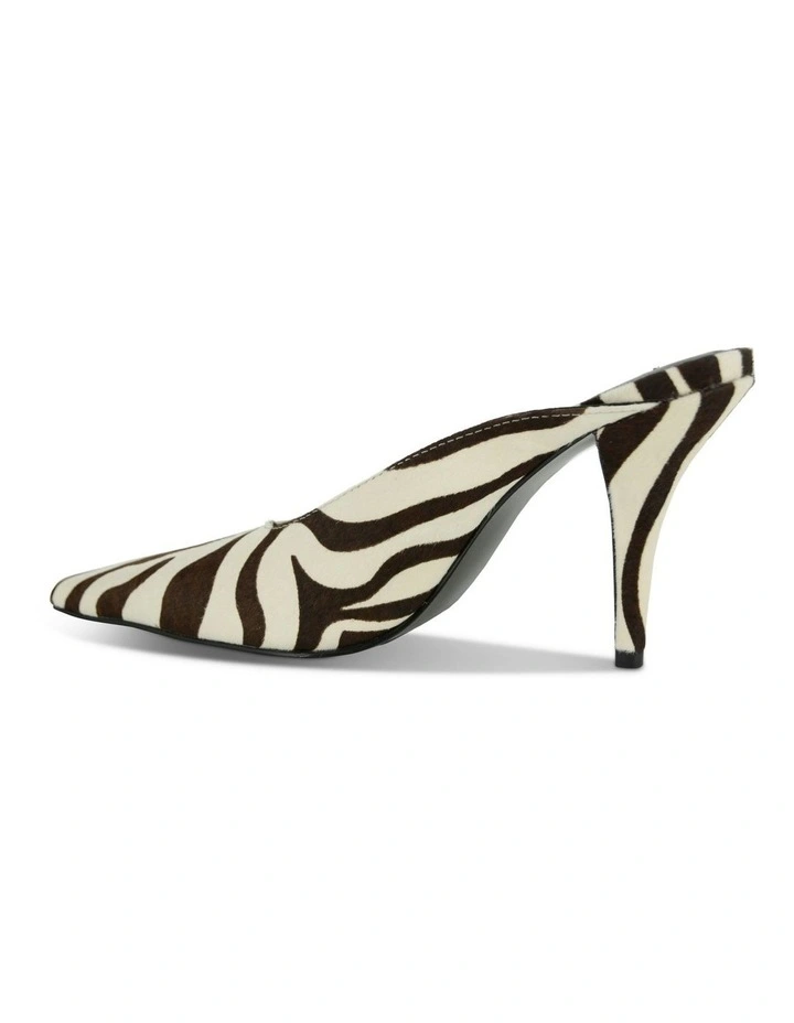 Oaklynn II Heel Mule in Black/White image 3