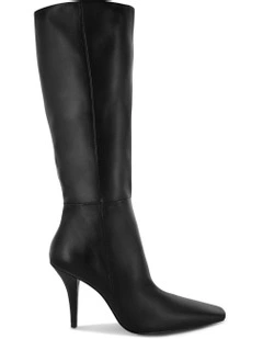 Ora I Heel Boot in Black
