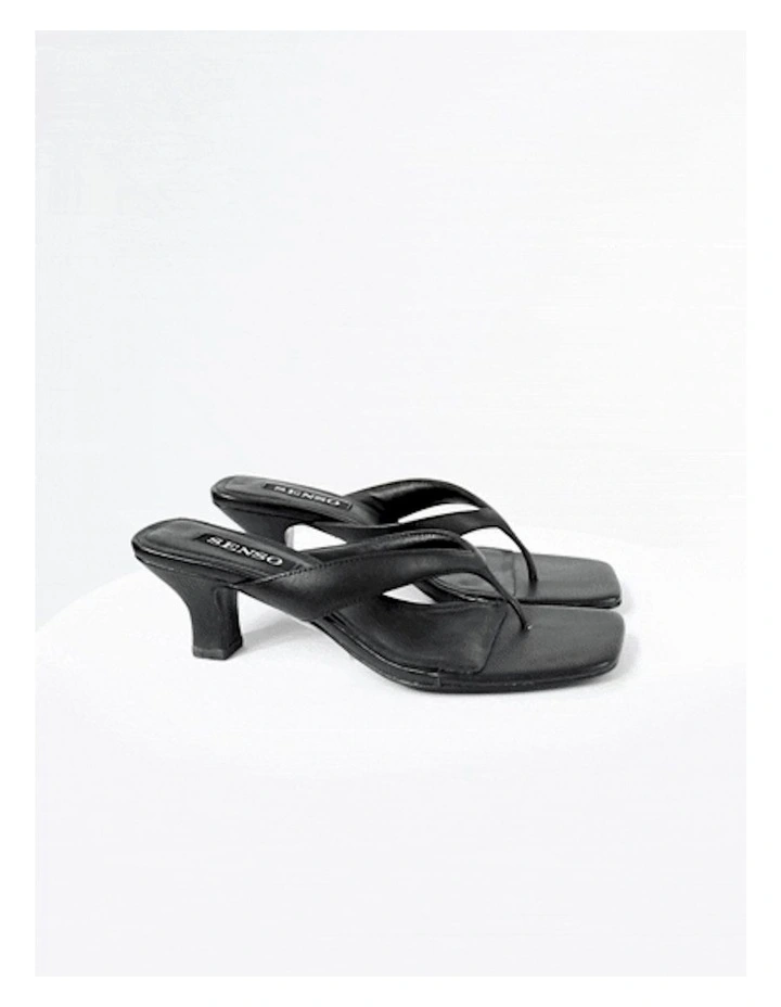 Poesie I Heel Mule in Black image 6