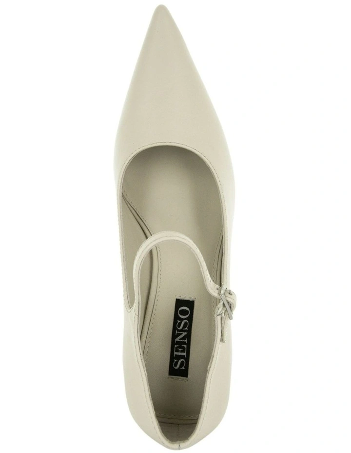 Tyler II Stilettos in Cream image 4