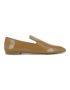 Allegra Loafers in Beige