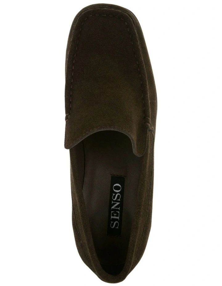 Geneva loafer in Brown image 5