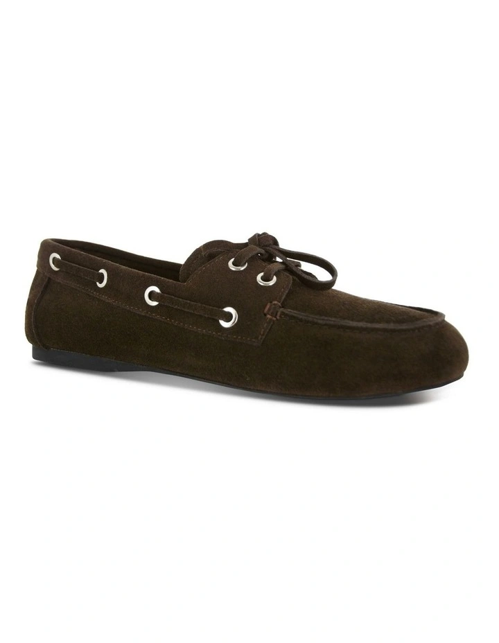 Bateau II Leather Boat Shoe in Chocolate image 2