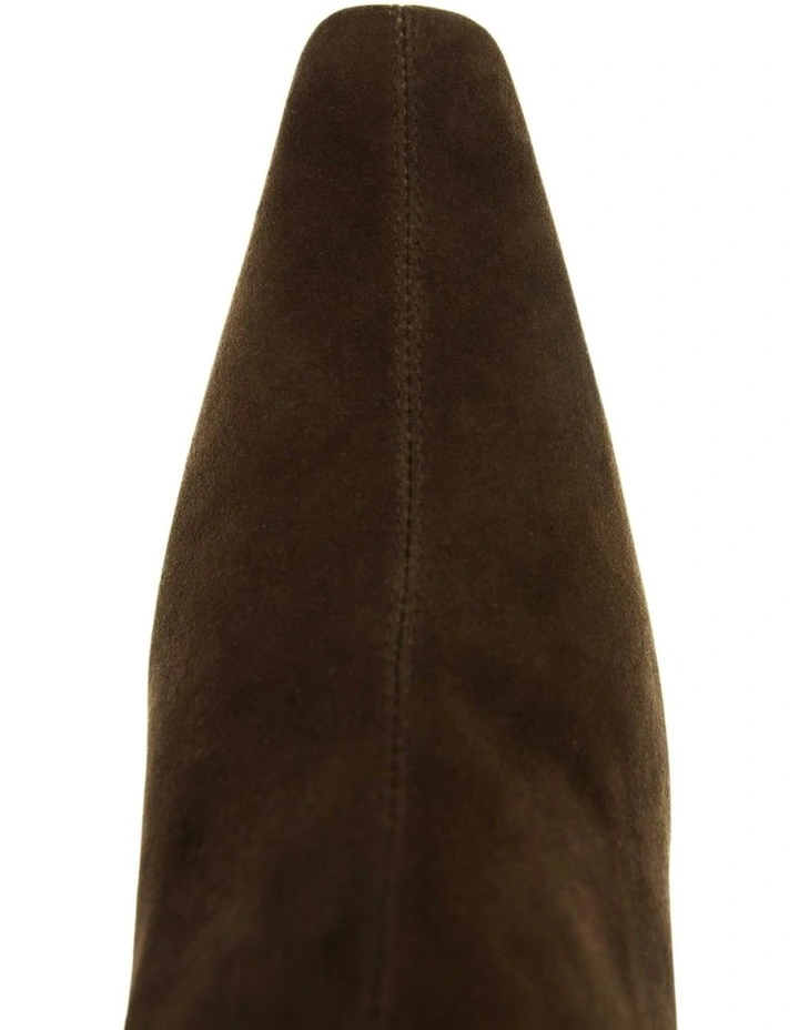 Freya II Boots in Chocolate image 4
