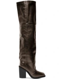 Loretta Boots in Chocolate