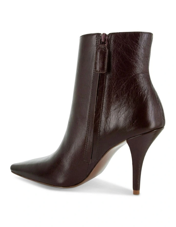Odin II Boots in Burgundy image 3