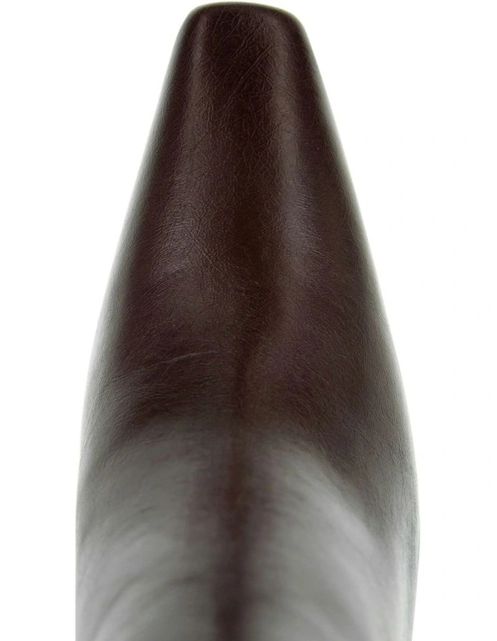 Odin II Boots in Burgundy image 4