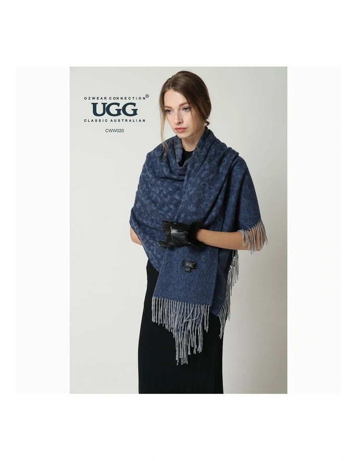 Cashmere & Wool Wrap in Navy image 3