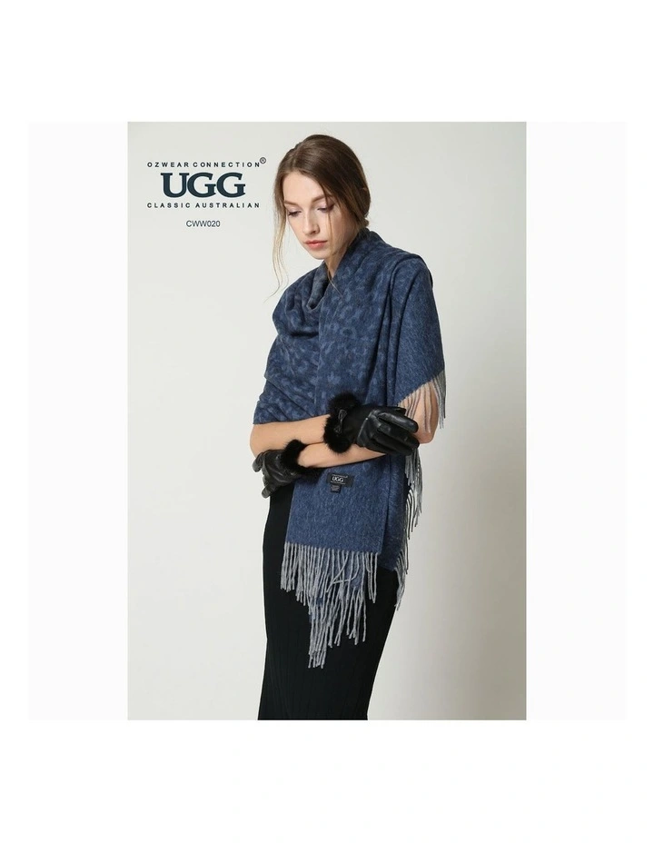 Cashmere & Wool Wrap in Navy image 4