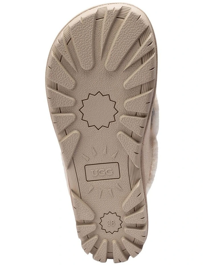 Violet Shearling Slipper in Beige image 7