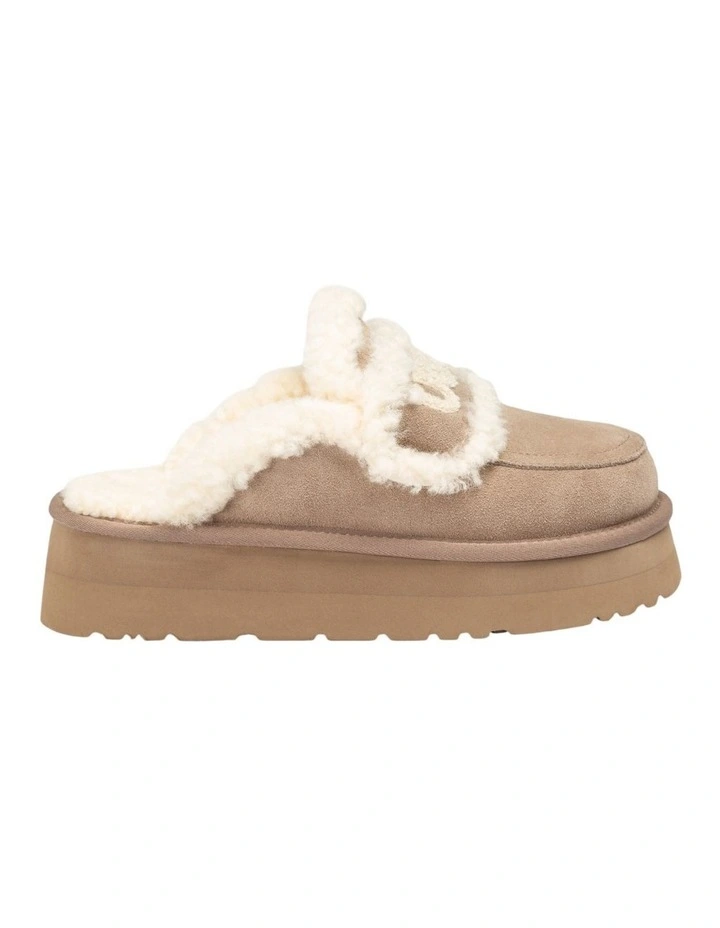 Violet Shearling Platform Slipper in Brown image 3