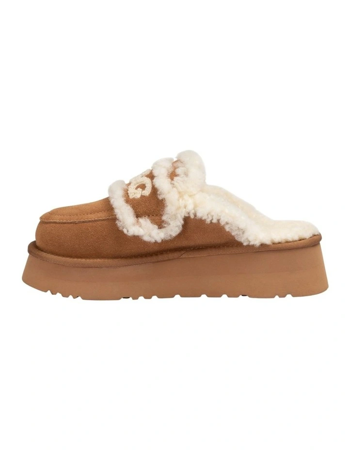 Violet Shearling Platform Slipper in Chestnut image 5