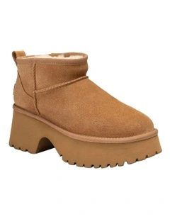 Classic Ultra Tl Boots in Chestnut