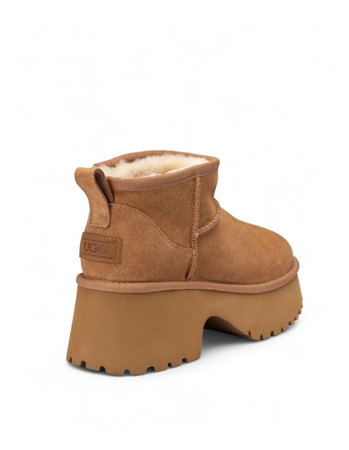Classic Ultra Tl Boots in Chestnut image 5