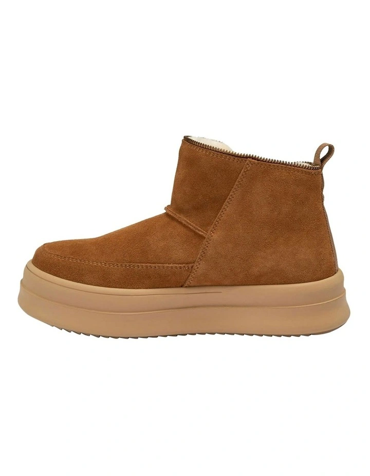 Tag Zipper Ankle Boots in Chestnut image 6