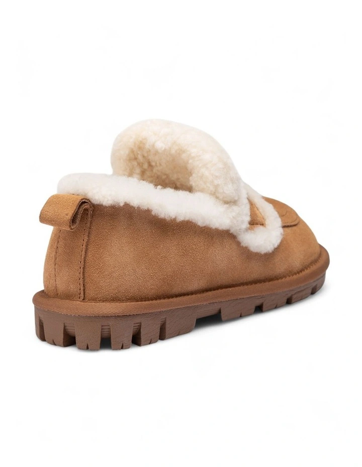 Violet Shearling Loafer in Chestnut image 4