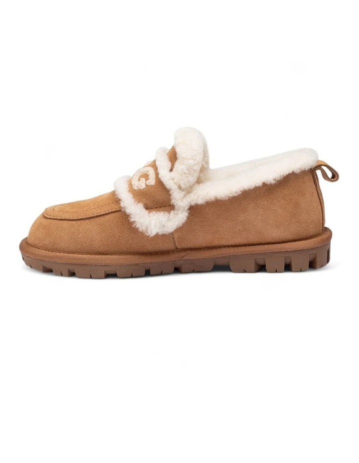Violet Shearling Loafer in Chestnut image 5