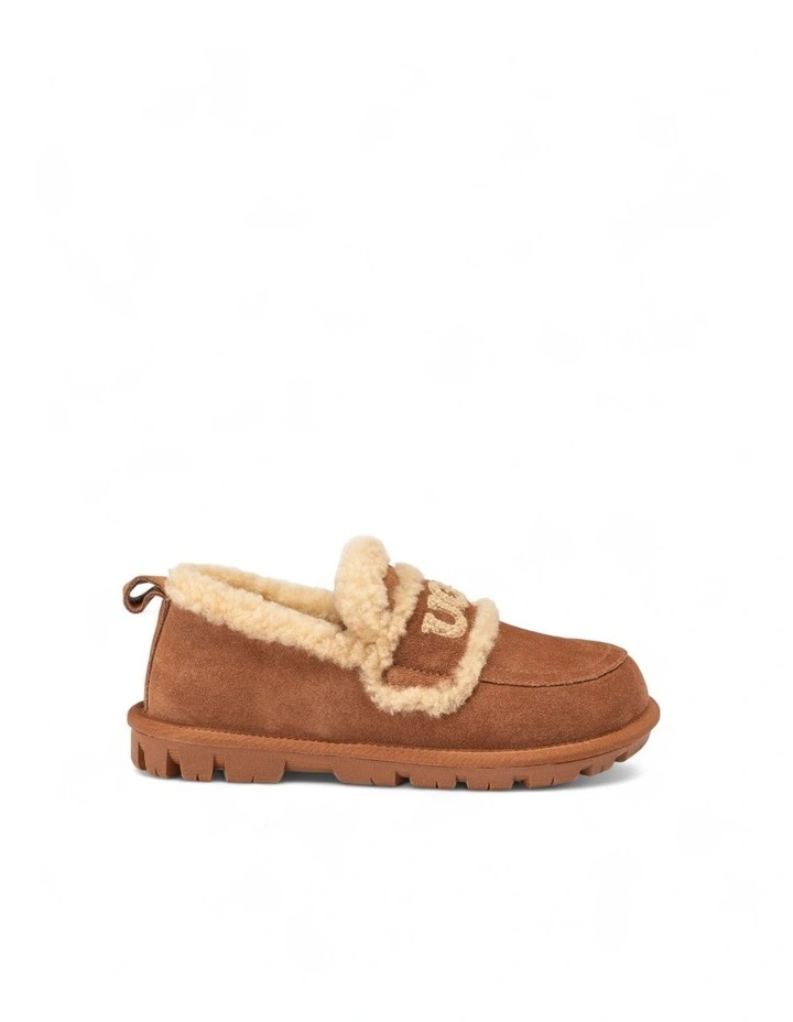 Ugg Violet Shearling Loafer in Caramel image 3