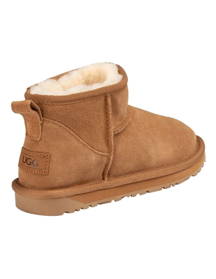 Classic Knit Logo Ultra Mini Boots in Chestnut image 4