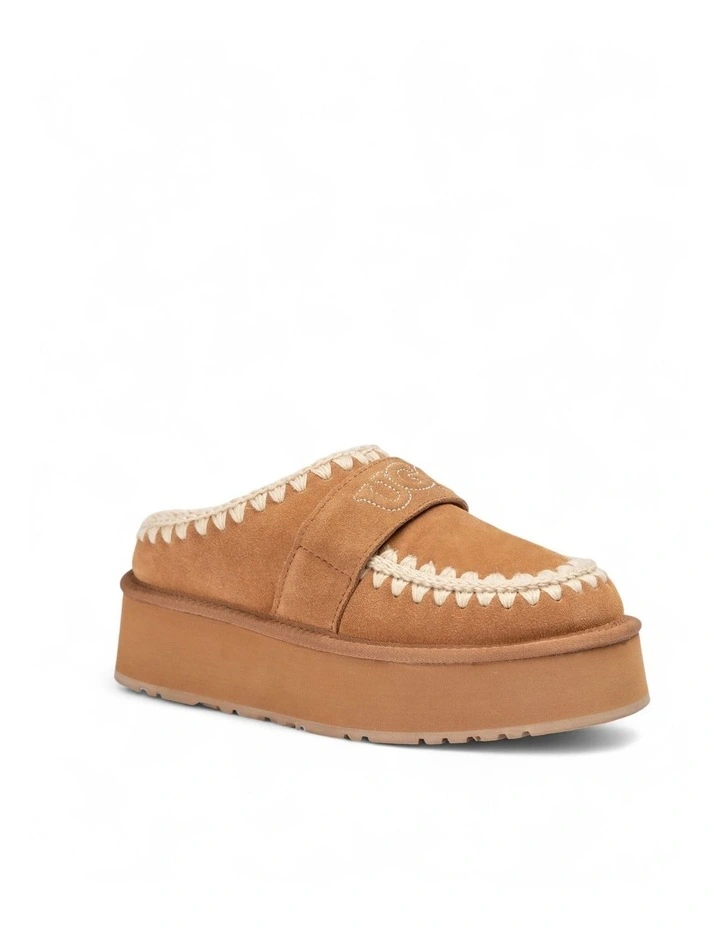 Eskimo Platform Slide in Chestnut image 1