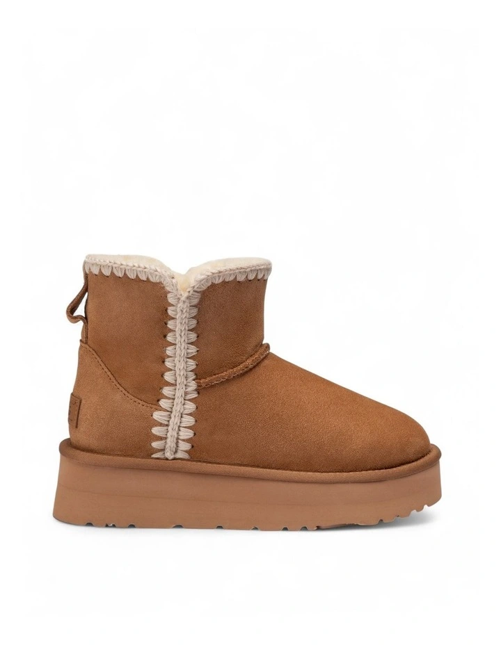 Eskimo Platform Short Boots in Chestnut image 3