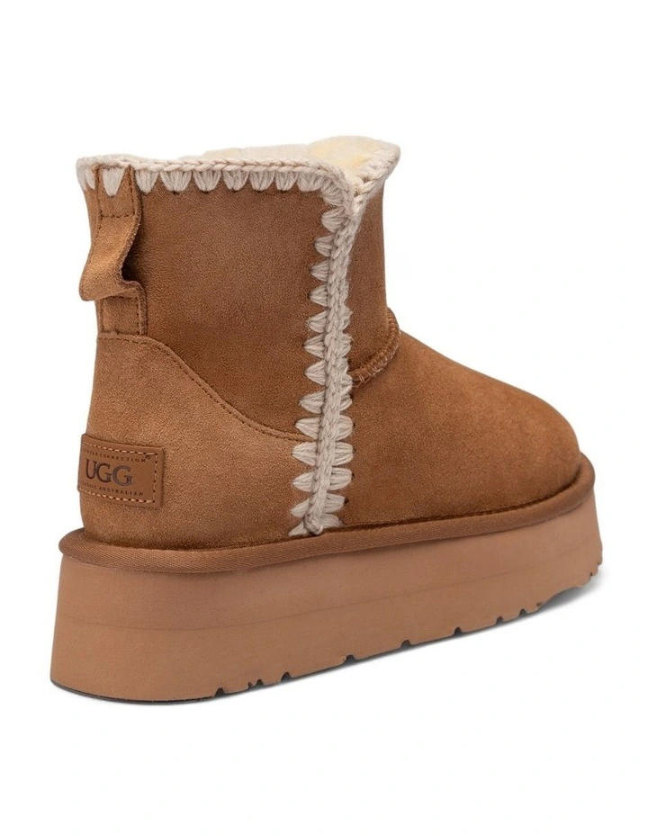 Eskimo Platform Short Boots in Chestnut image 4