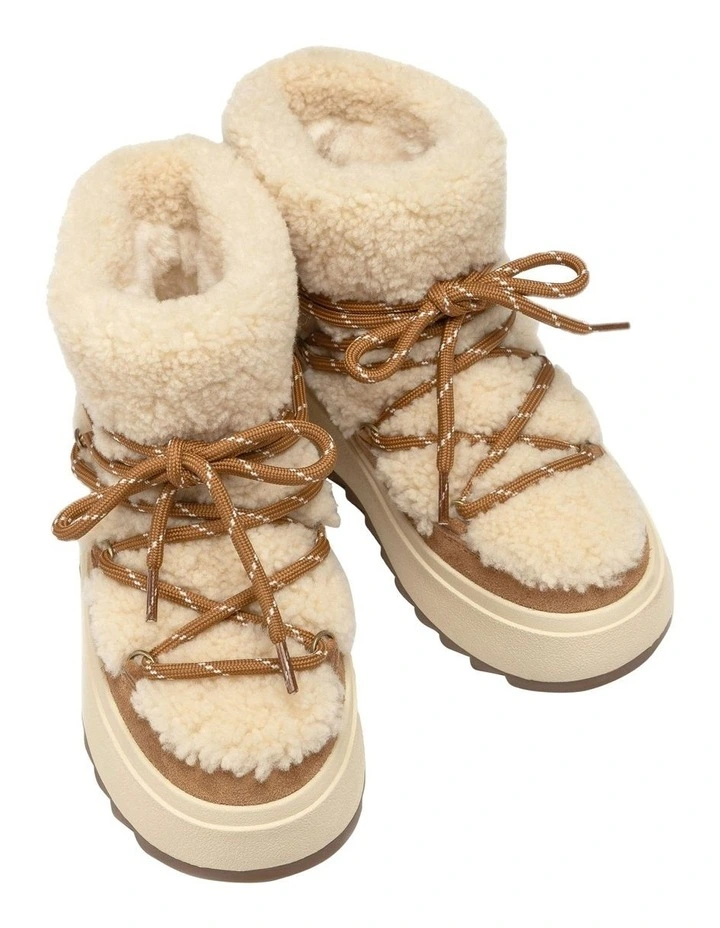 Kalgoorlie Shearling Boot in Chestnut image 3